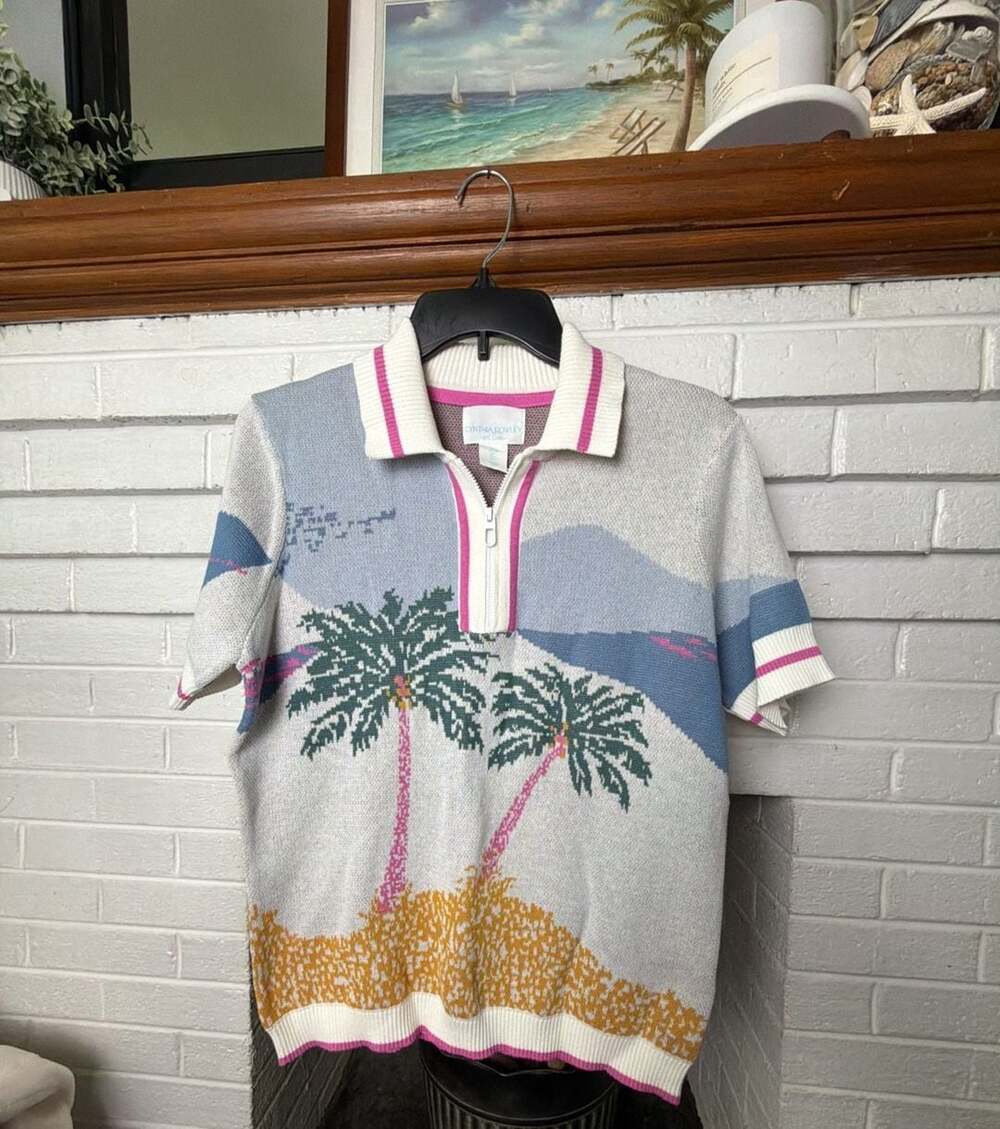 Cynthia Rowley Women's Palm Tree Island Graphic Knit Short Sleeve 1/4 Zip